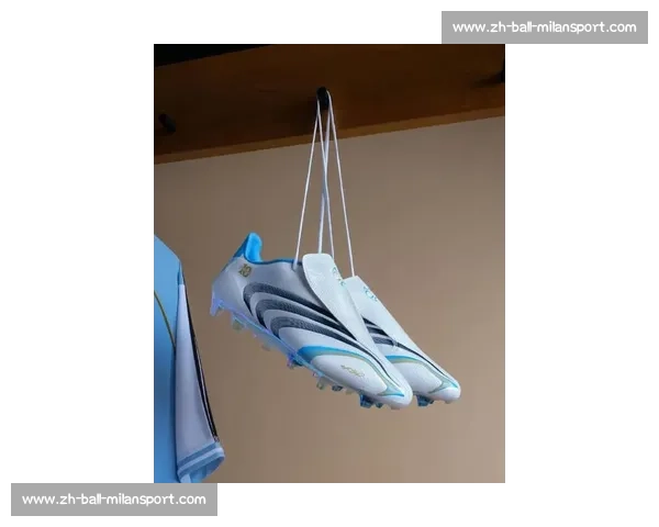 阿迪达斯 “霓虹流光” F50 战靴震撼发布，致敬传奇梅西！