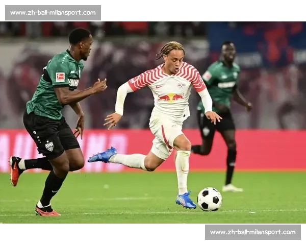 哈维 - 西蒙斯转会遇冷：莱比锡标价 7000 万欧仍无人问津