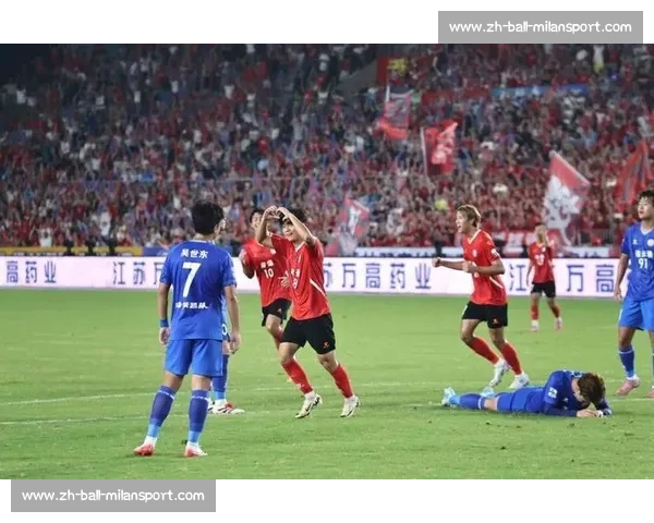 苏超昆山赛场激战落幕，10 分钟直达阳澄湖追风逐光品湖鲜